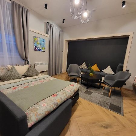 Cosy And Authentic Apartment In Vilnius Old Town Exterior foto