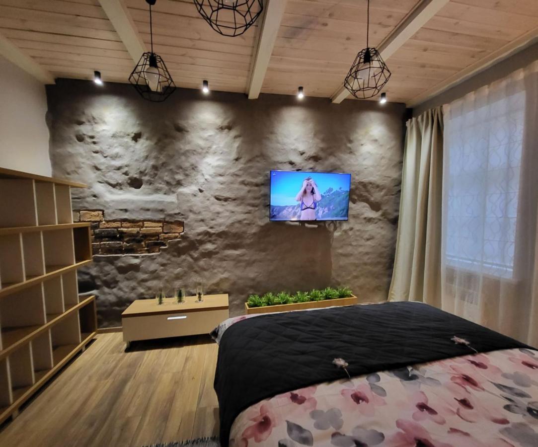 Cosy And Authentic Apartment In Vilnius Old Town Exterior foto