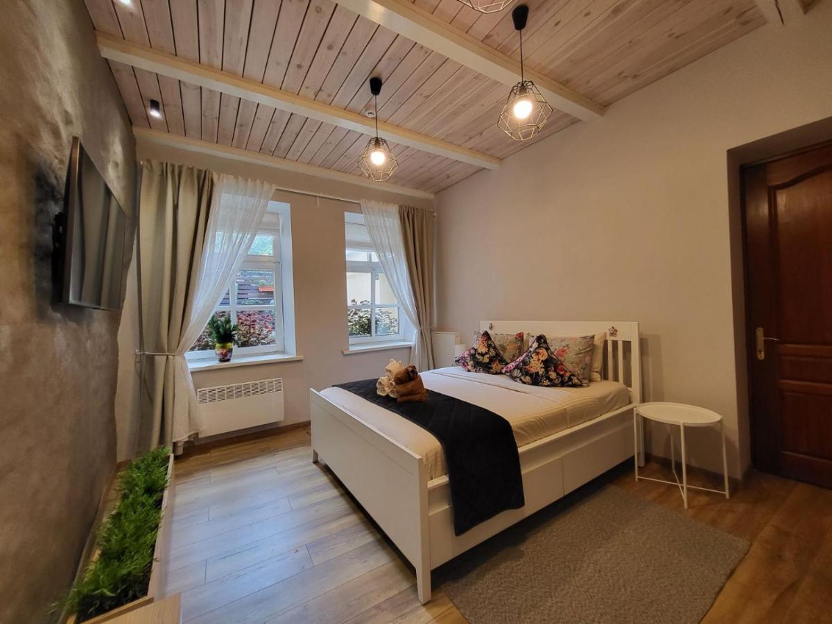 Cosy And Authentic Apartment In Vilnius Old Town Exterior foto